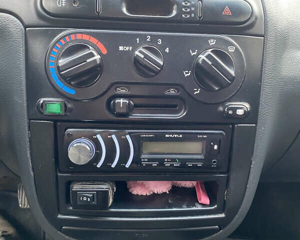 Зеленый Дэу Ланос, объемом двигателя 1.35 л и пробегом 361 тыс. км за 1700 $, фото 17 на Automoto.ua