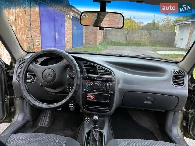 Дэу Ланос 2003 в Виннице на Automoto.ua Зеленый Дэу Ланос, объемом двигателя 1.5 л и пробегом 302 тыс. км за 2400 $, фото 24 на Automoto.ua