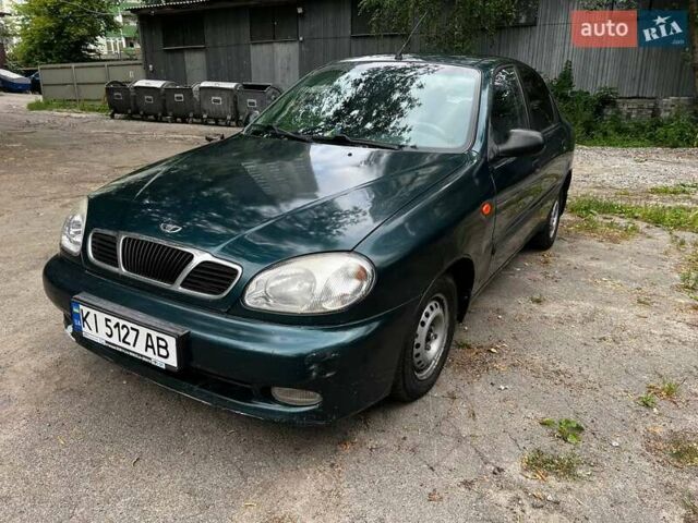 Зеленый Дэу Ланос, объемом двигателя 1.5 л и пробегом 242 тыс. км за 2000 $, фото 2 на Automoto.ua