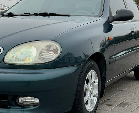 Зеленый Дэу Ланос, объемом двигателя 1.5 л и пробегом 295 тыс. км за 2400 $, фото 2 на Automoto.ua