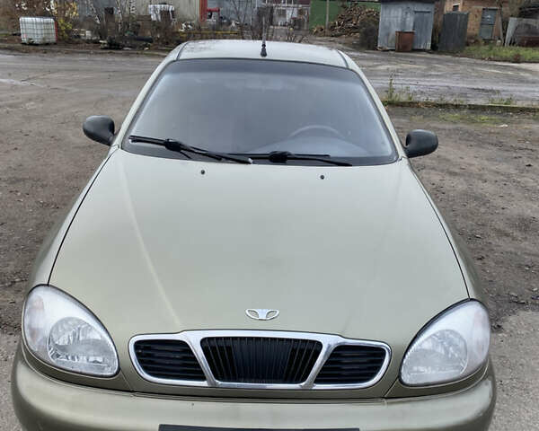 Зеленый Дэу Ланос, объемом двигателя 1.35 л и пробегом 361 тыс. км за 1700 $, фото 2 на Automoto.ua