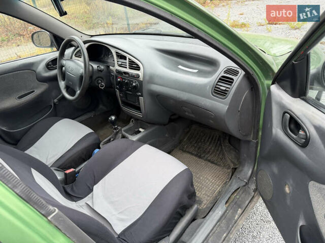 Зелений Деу Ланос, об'ємом двигуна 1.6 л та пробігом 350 тис. км за 1350 $, фото 3 на Automoto.ua