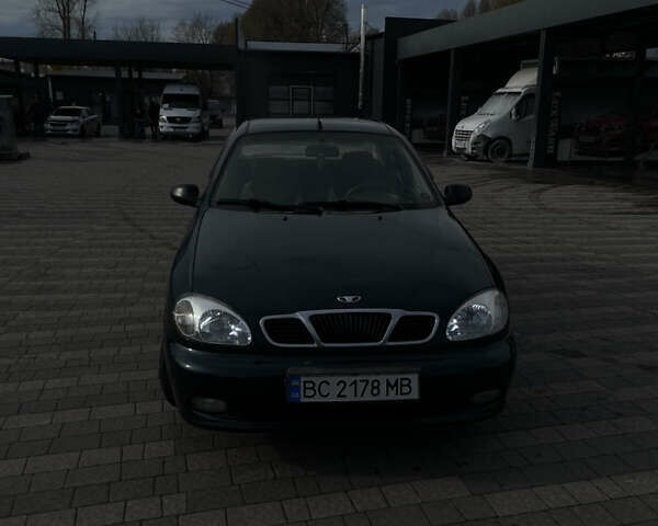 Зеленый Дэу Ланос, объемом двигателя 1.5 л и пробегом 310 тыс. км за 1300 $, фото 3 на Automoto.ua