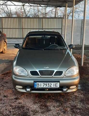 Деу Ланос 2003 у Глобино на Automoto.ua Зелений Деу Ланос, об'ємом двигуна 1.5 л та пробігом 168 тис. км за 3000 $, фото 2 на Automoto.ua