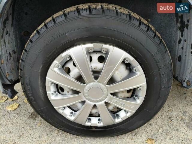 Дэу Ланос 2003 в Запорожье на Automoto.ua Зеленый Дэу Ланос, объемом двигателя 1.5 л и пробегом 97 тыс. км за 3300 $, фото 17 на Automoto.ua