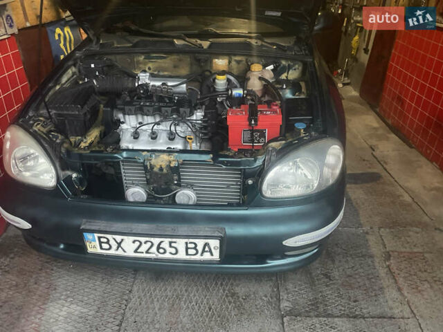 Зеленый Дэу Ланос, объемом двигателя 1.5 л и пробегом 163 тыс. км за 2300 $, фото 2 на Automoto.ua