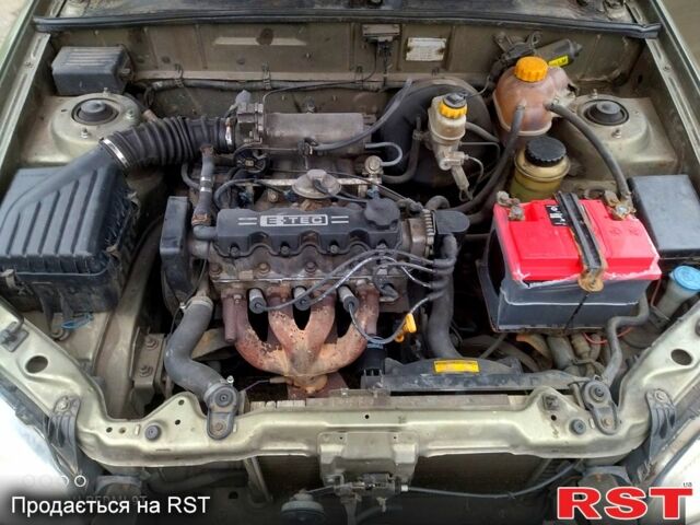 Зеленый Дэу Ланос, объемом двигателя 1.5 л и пробегом 207 тыс. км за 2200 $, фото 12 на Automoto.ua