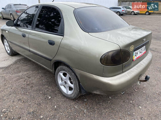 Зеленый Дэу Ланос, объемом двигателя 1.35 л и пробегом 361 тыс. км за 1700 $, фото 4 на Automoto.ua