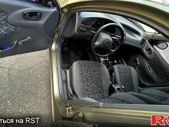 Зеленый Дэу Ланос, объемом двигателя 1.5 л и пробегом 44 тыс. км за 3800 $, фото 5 на Automoto.ua