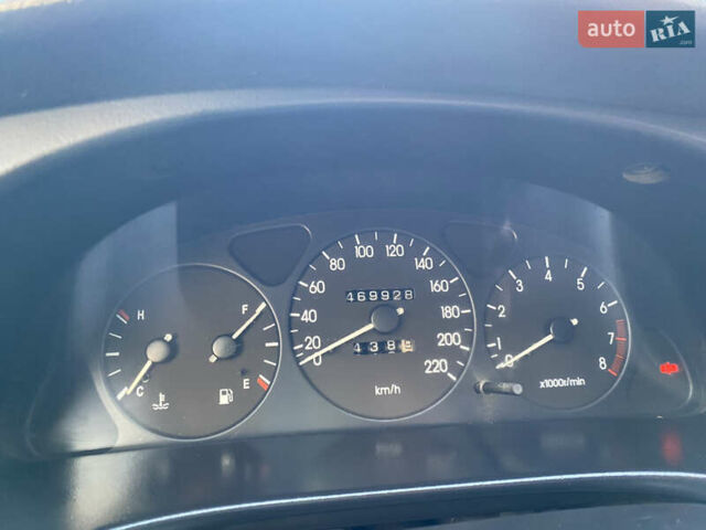 Деу Ланос 2003 у Тернополі на Automoto.ua Зелений Деу Ланос, об'ємом двигуна 1.5 л та пробігом 471 тис. км за 1500 $, фото 5 на Automoto.ua