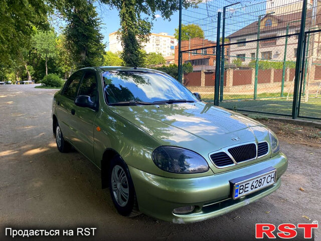 Зелений Деу Ланос, об'ємом двигуна 1.5 л та пробігом 300 тис. км за 1999 $, фото 1 на Automoto.ua