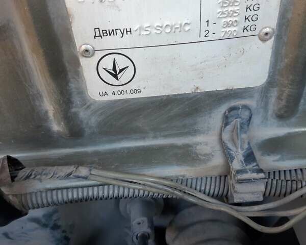 Зеленый Дэу Ланос, объемом двигателя 1.5 л и пробегом 222 тыс. км за 2600 $, фото 1 на Automoto.ua