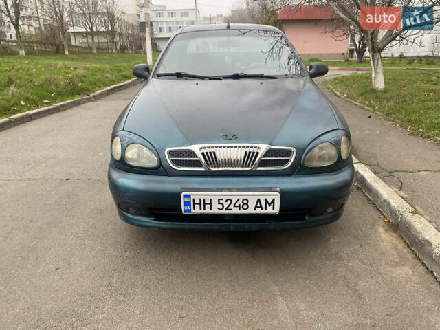 Зеленый Дэу Ланос, объемом двигателя 1.5 л и пробегом 183 тыс. км за 2000 $, фото 5 на Automoto.ua