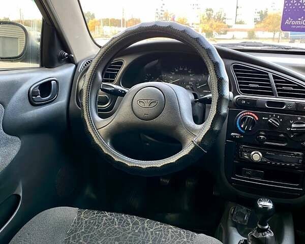 Зелений Деу Ланос, об'ємом двигуна 1.5 л та пробігом 257 тис. км за 2400 $, фото 16 на Automoto.ua