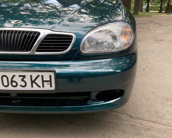 Зеленый Дэу Ланос, объемом двигателя 1.5 л и пробегом 300 тыс. км за 2150 $, фото 6 на Automoto.ua