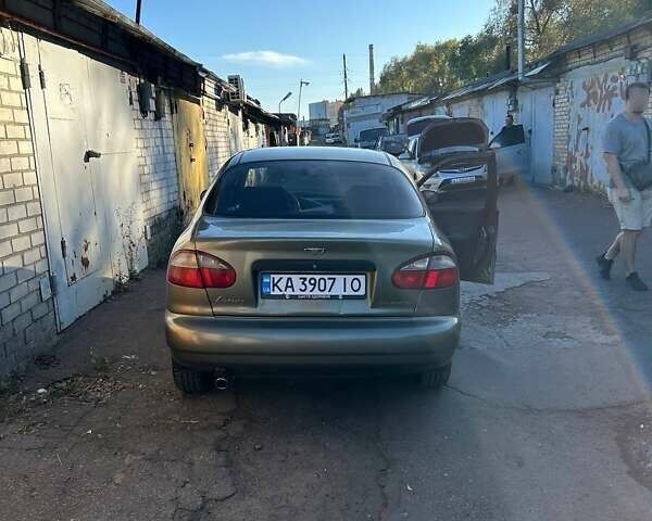 Зеленый Дэу Ланос, объемом двигателя 1.6 л и пробегом 350 тыс. км за 3000 $, фото 4 на Automoto.ua