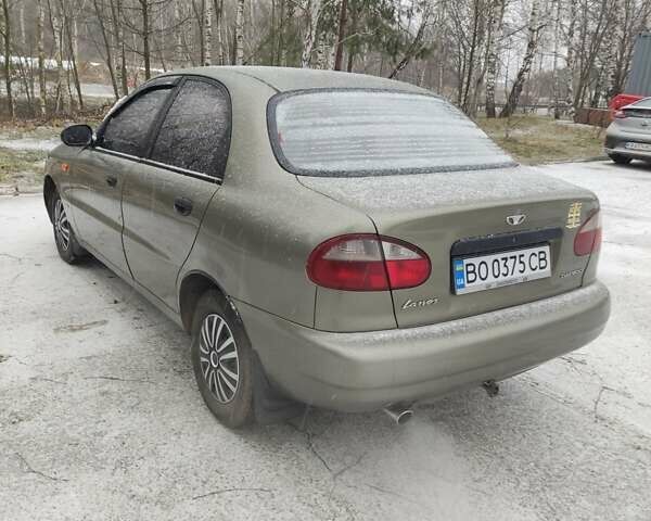 Зеленый Дэу Ланос, объемом двигателя 1.5 л и пробегом 210 тыс. км за 2350 $, фото 1 на Automoto.ua