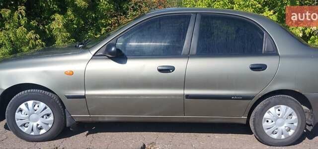 Зеленый Дэу Ланос, объемом двигателя 1.5 л и пробегом 190 тыс. км за 2500 $, фото 4 на Automoto.ua
