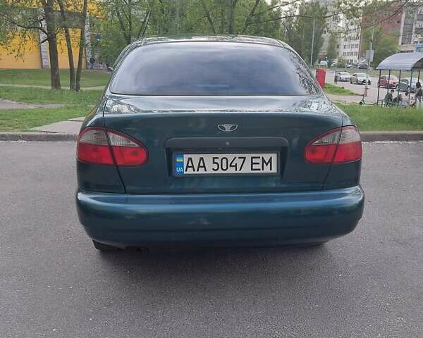 Дэу Ланос 2004 в Киеве на Automoto.ua Зеленый Дэу Ланос, объемом двигателя 1.5 л и пробегом 256 тыс. км за 2600 $, фото 3 на Automoto.ua