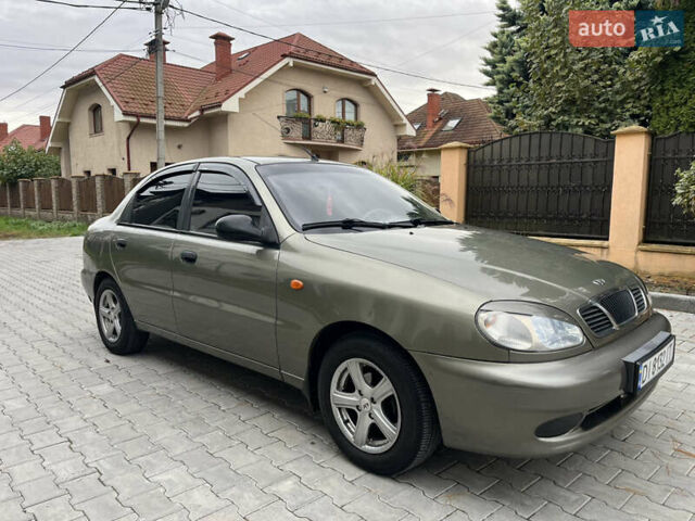Деу Ланос 2004 у Ужгороді на Automoto.ua Зелений Деу Ланос, об'ємом двигуна 1.5 л та пробігом 124 тис. км за 2650 $, фото 8 на Automoto.ua