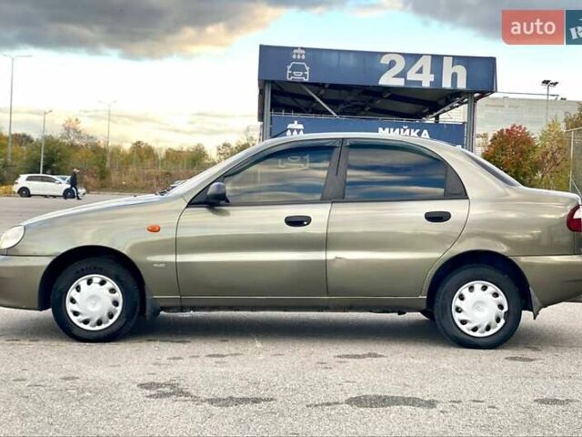 Зелений Деу Ланос, об'ємом двигуна 1.5 л та пробігом 257 тис. км за 2400 $, фото 1 на Automoto.ua