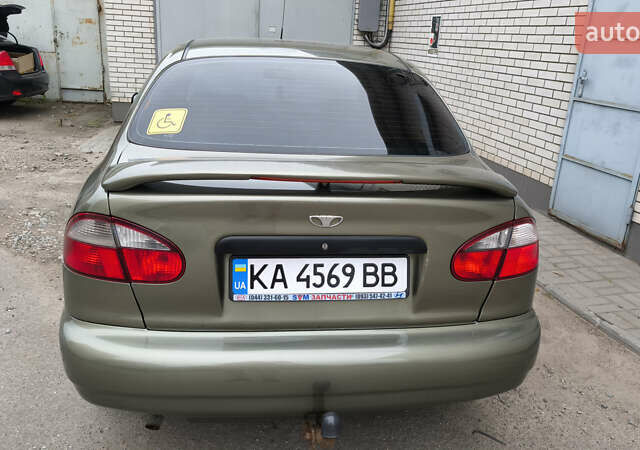 Зелений Деу Ланос, об'ємом двигуна 1.5 л та пробігом 203 тис. км за 2800 $, фото 4 на Automoto.ua