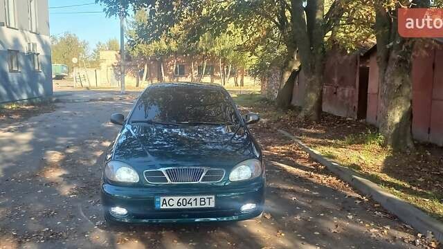Зелений Деу Ланос, об'ємом двигуна 1.5 л та пробігом 300 тис. км за 4200 $, фото 1 на Automoto.ua