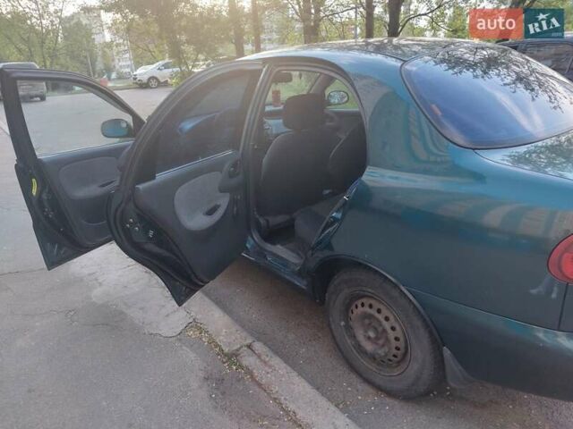 Дэу Ланос 2004 в Киеве на Automoto.ua Зеленый Дэу Ланос, объемом двигателя 1.5 л и пробегом 256 тыс. км за 2600 $, фото 6 на Automoto.ua