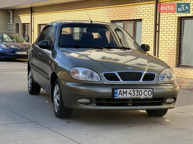 Зеленый Дэу Ланос, объемом двигателя 1.6 л и пробегом 221 тыс. км за 2500 $, фото 5 на Automoto.ua