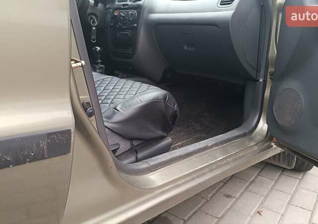 Зелений Деу Ланос, об'ємом двигуна 1.5 л та пробігом 209 тис. км за 2600 $, фото 4 на Automoto.ua