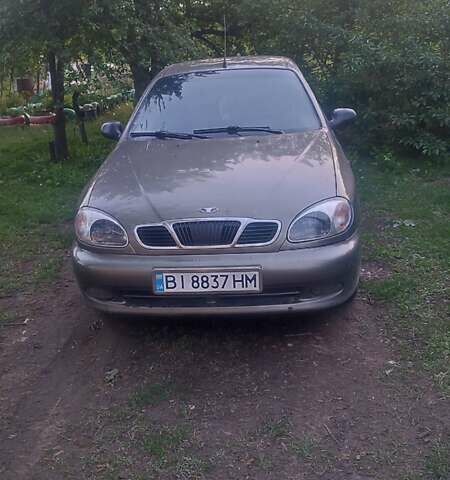 Зеленый Дэу Ланос, объемом двигателя 1.5 л и пробегом 283 тыс. км за 1950 $, фото 1 на Automoto.ua