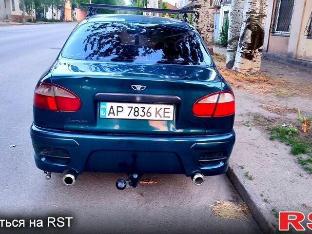 Зеленый Дэу Ланос, объемом двигателя 1.4 л и пробегом 200 тыс. км за 2100 $, фото 2 на Automoto.ua