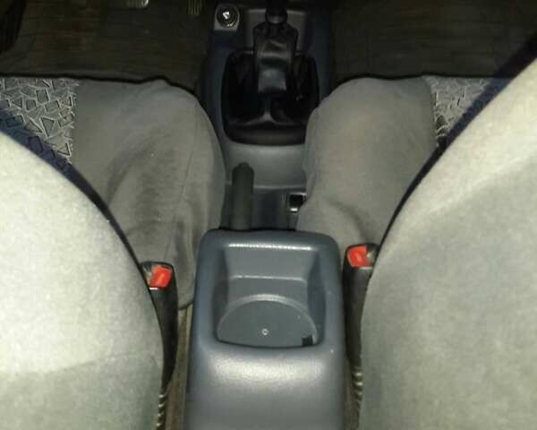 Зелений Деу Ланос, об'ємом двигуна 1.5 л та пробігом 125 тис. км за 3200 $, фото 16 на Automoto.ua