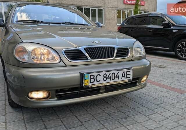 Зеленый Дэу Ланос, объемом двигателя 1.5 л и пробегом 53 тыс. км за 3300 $, фото 1 на Automoto.ua