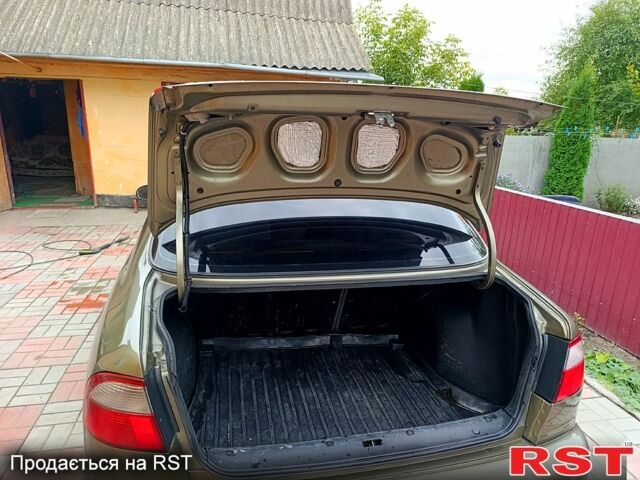Зеленый Дэу Ланос, объемом двигателя 1.5 л и пробегом 351 тыс. км за 2350 $, фото 8 на Automoto.ua