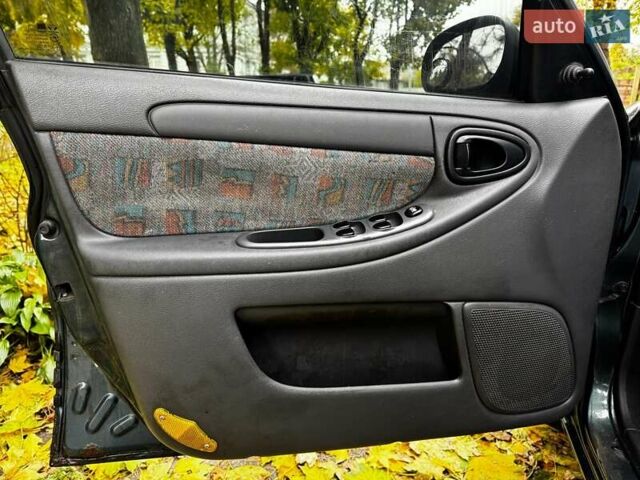 Зеленый Дэу Ланос, объемом двигателя 1.6 л и пробегом 191 тыс. км за 2690 $, фото 9 на Automoto.ua