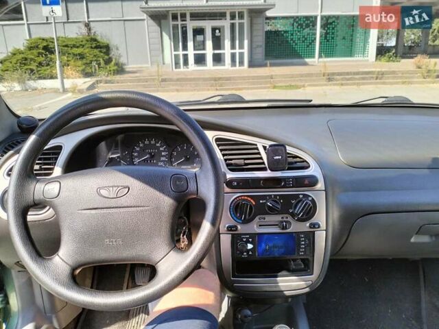 Зеленый Дэу Ланос, объемом двигателя 1.6 л и пробегом 200 тыс. км за 2900 $, фото 8 на Automoto.ua