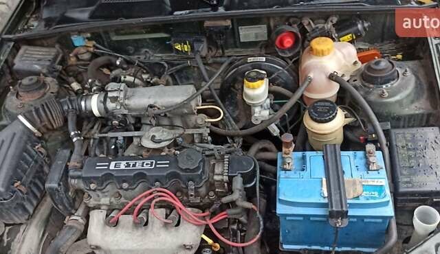 Зелений Деу Ланос, об'ємом двигуна 1.5 л та пробігом 172 тис. км за 2900 $, фото 12 на Automoto.ua