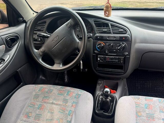 Зеленый Дэу Ланос, объемом двигателя 1.5 л и пробегом 240 тыс. км за 2850 $, фото 12 на Automoto.ua