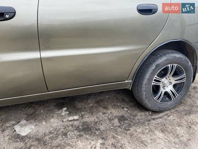 Зеленый Дэу Ланос, объемом двигателя 1.5 л и пробегом 280 тыс. км за 2084 $, фото 6 на Automoto.ua
