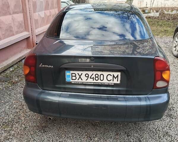 Зеленый Дэу Ланос, объемом двигателя 1.6 л и пробегом 307 тыс. км за 2100 $, фото 3 на Automoto.ua