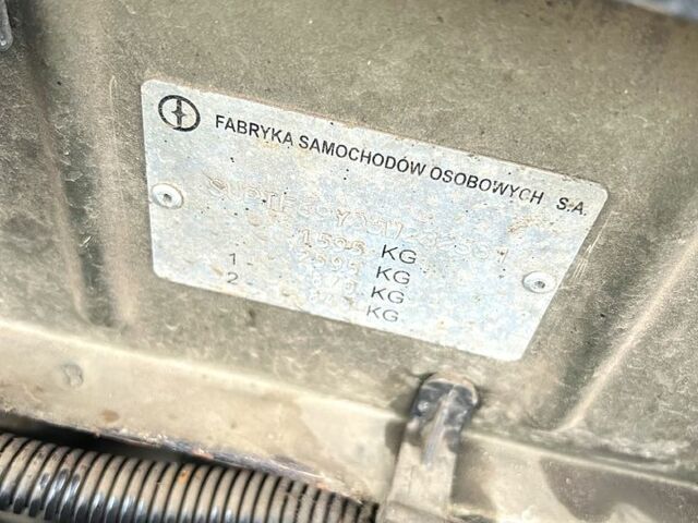 Деу Ланос 2005 у Червоноград на Automoto.ua Зелений Деу Ланос, об'ємом двигуна 1.5 л та пробігом 181 тис. км за 2400 $, фото 5 на Automoto.ua