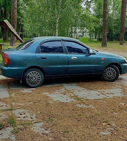 Зелений Деу Ланос, об'ємом двигуна 1.5 л та пробігом 304 тис. км за 1950 $, фото 3 на Automoto.ua