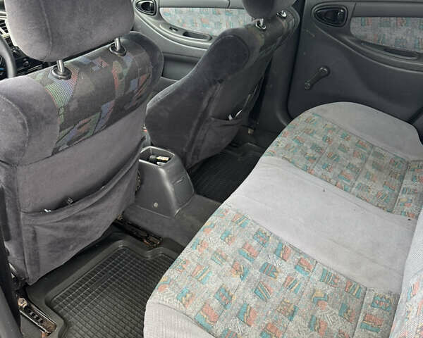 Зелений Деу Ланос, об'ємом двигуна 1.5 л та пробігом 244 тис. км за 2350 $, фото 5 на Automoto.ua