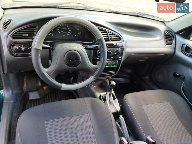 Дэу Ланос 2005 в Ивано-Франковске на Automoto.ua Зеленый Дэу Ланос, объемом двигателя 1.5 л и пробегом 158 тыс. км за 2100 $, фото 25 на Automoto.ua