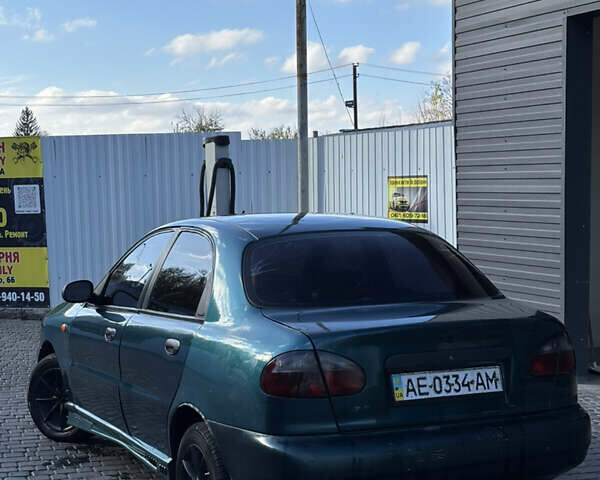 Зеленый Дэу Ланос, объемом двигателя 1.3 л и пробегом 385 тыс. км за 1250 $, фото 5 на Automoto.ua