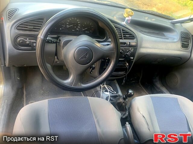 Зеленый Дэу Ланос, объемом двигателя 1.5 л и пробегом 175 тыс. км за 2499 $, фото 8 на Automoto.ua