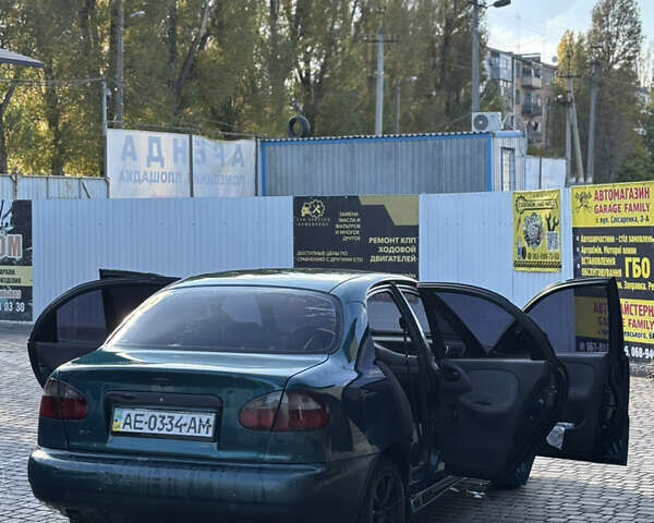 Зеленый Дэу Ланос, объемом двигателя 1.3 л и пробегом 385 тыс. км за 1250 $, фото 6 на Automoto.ua