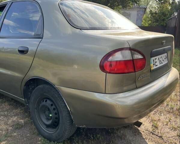 Зеленый Дэу Ланос, объемом двигателя 1.5 л и пробегом 267 тыс. км за 2400 $, фото 2 на Automoto.ua