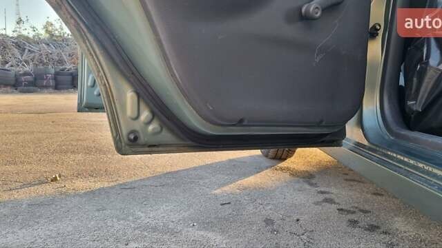 Деу Ланос 2005 у Києві на Automoto.ua Зелений Деу Ланос, об'ємом двигуна 0 л та пробігом 73 тис. км за 2500 $, фото 17 на Automoto.ua